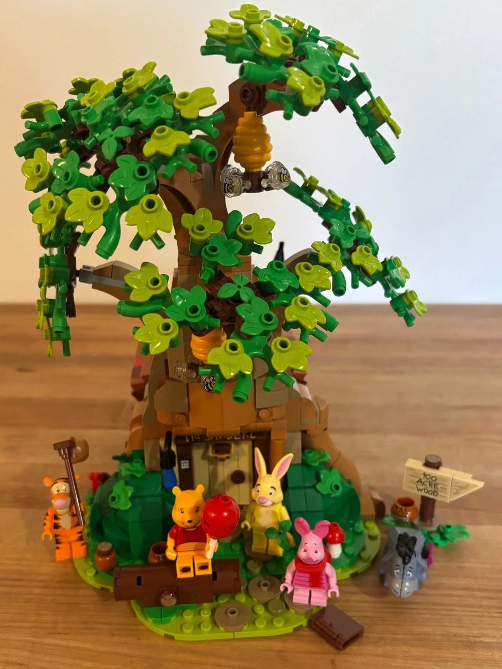 LEGO Winnie the Pooh Tree House Set 21326